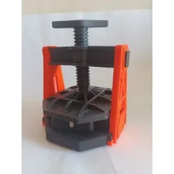 La Prensa con molde de baraja