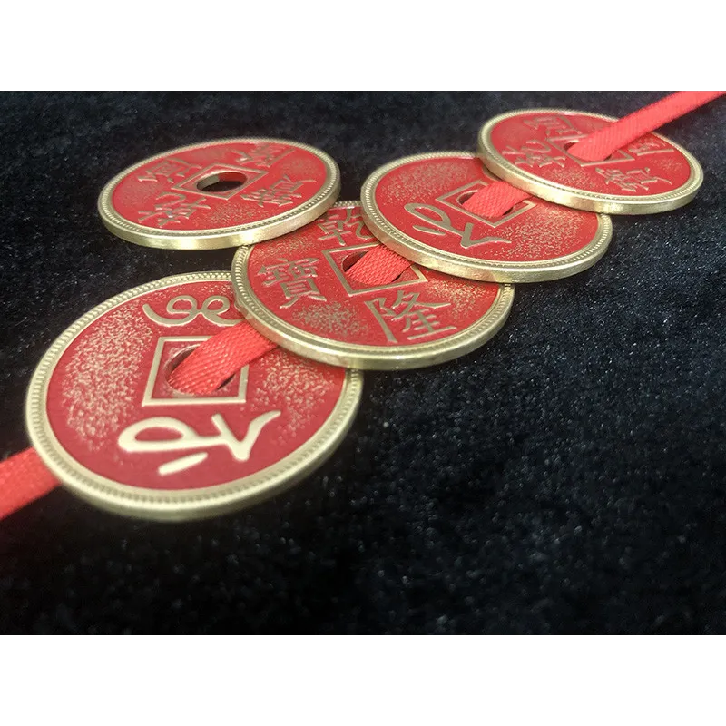 Set monedas chinas rojas y cinta Tamaño Morgan Oliver Magic